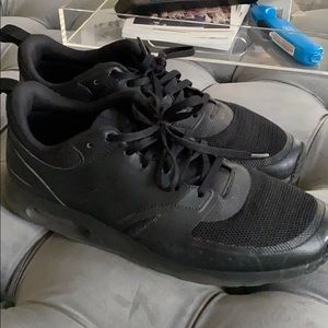 Men’s Nike Airmax Size 9.5